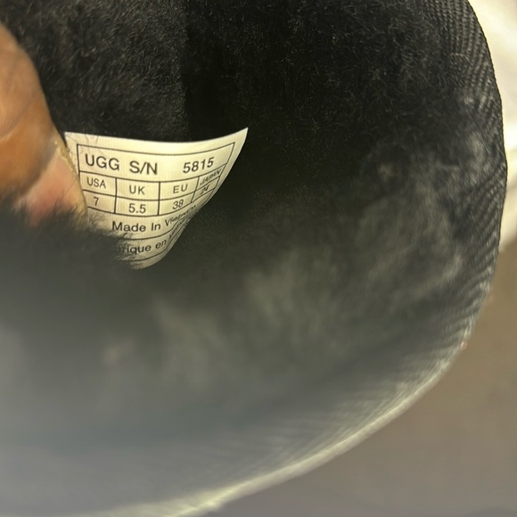 🔥🔥🔥 Classic Tall II Boot Size: 7🔥🔥🔥 - Picture 9 of 9